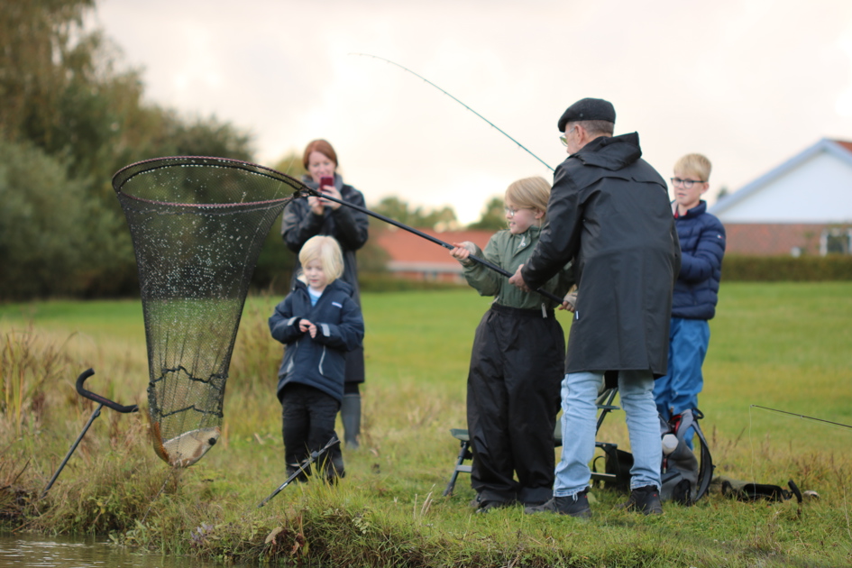 Familiefiskeri I Efterårsferien